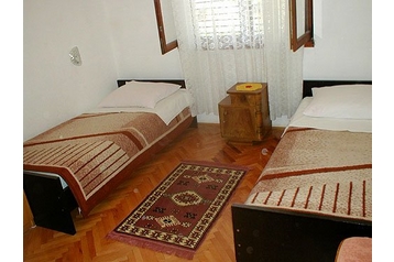 Croazia Privát Slatine, Esterno